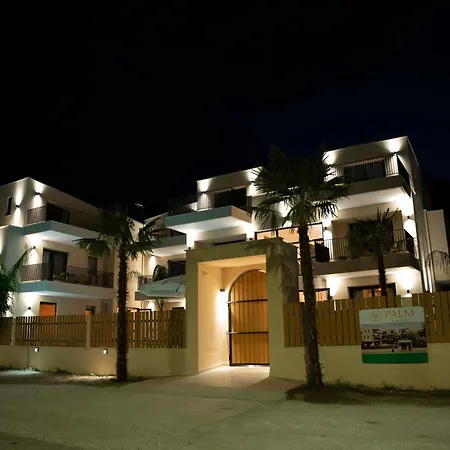 Hotel apartamentowy Palm 4*
