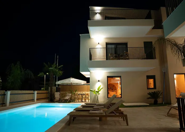 Palm Aparthotel Vrasná