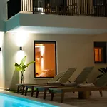 Apart Otel Palm 4*