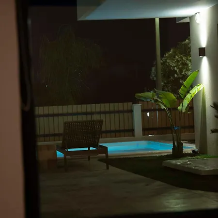 公寓式酒店 Palm Vrasná